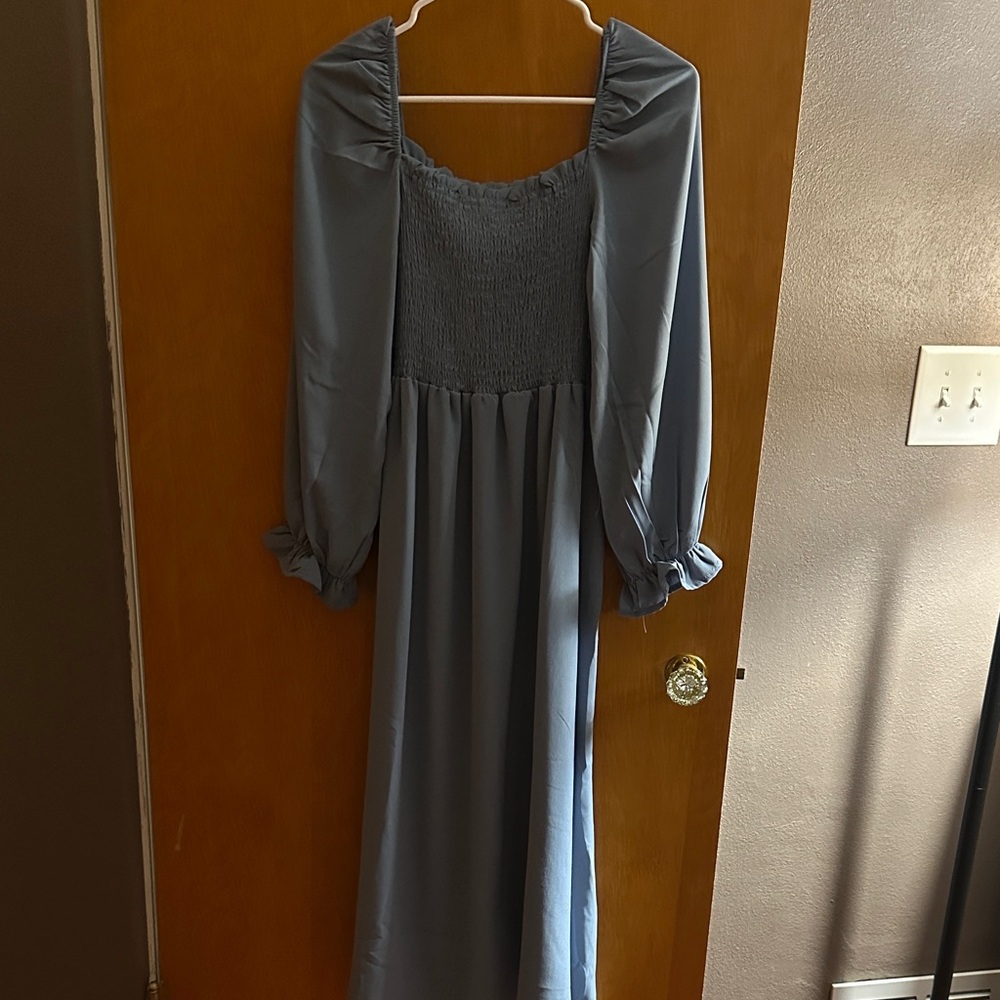 Elegant Blue Long Sleeve Dress